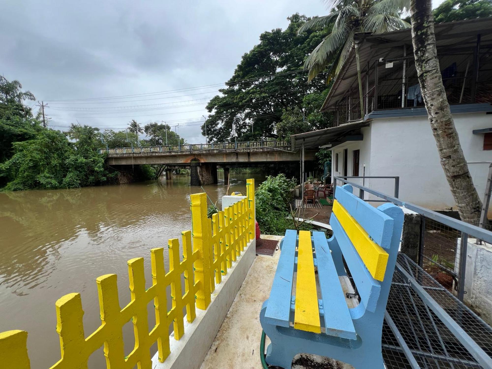 Alappattu Meadows Apartment Kottayam Bagian luar foto